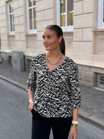 Ladda upp bild till gallerivisning, JDY - LION LIFE CAPOTE SHIRT - PHANTOM

