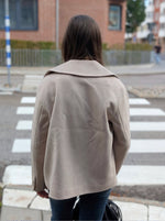 Ladda upp bild till gallerivisning, SELECTED FEMME - ALMA WOOL BLEND JACKET - SANDSHELL/MELANGE

