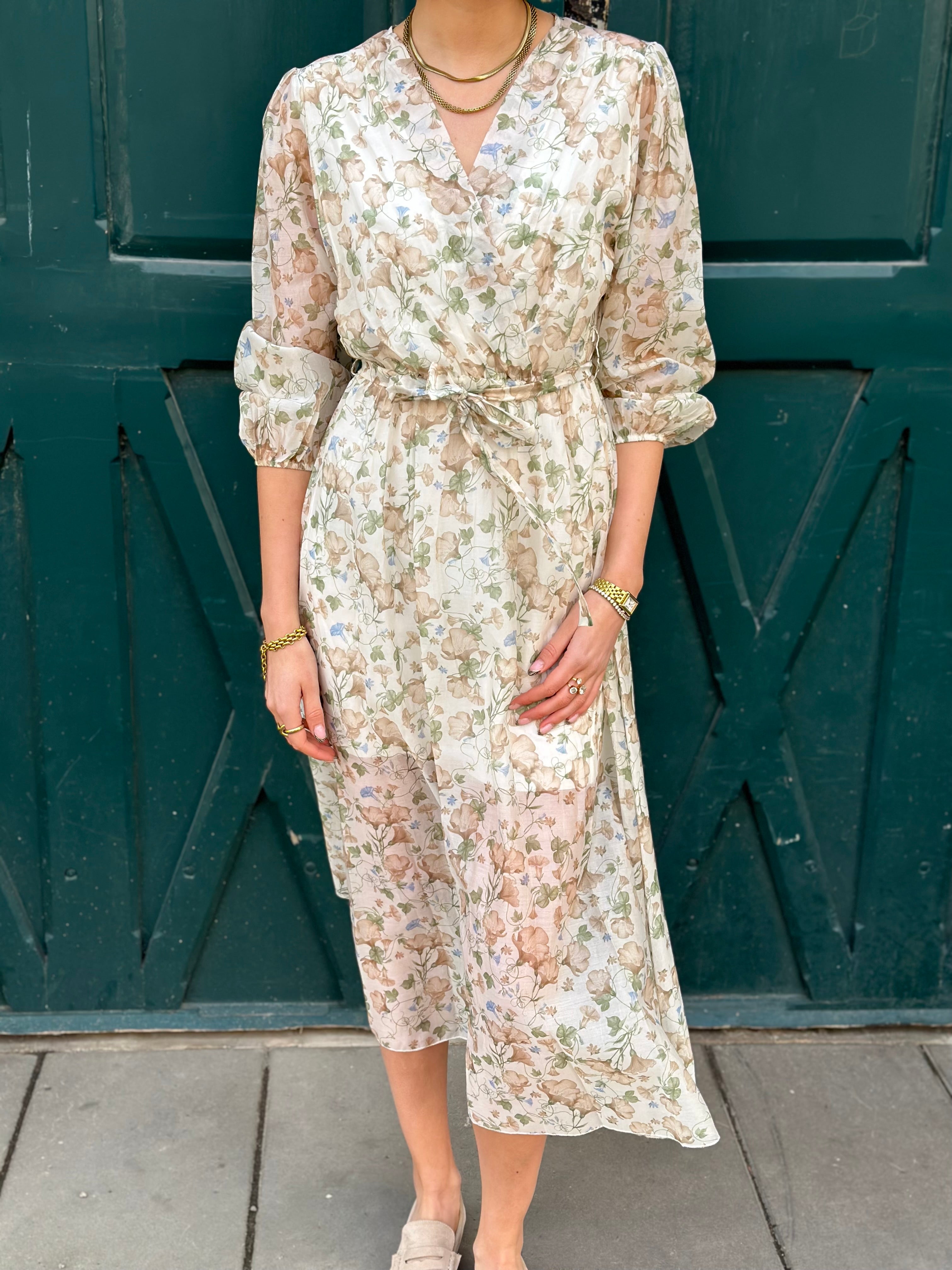 JÖRLEVIK - FLOWER DRESS - BEIGE