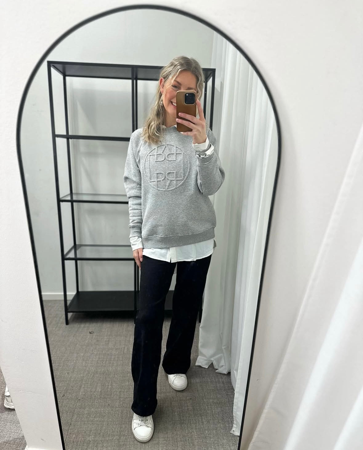 LEVETÉ - NUKA SWEATSHIRT - GREY