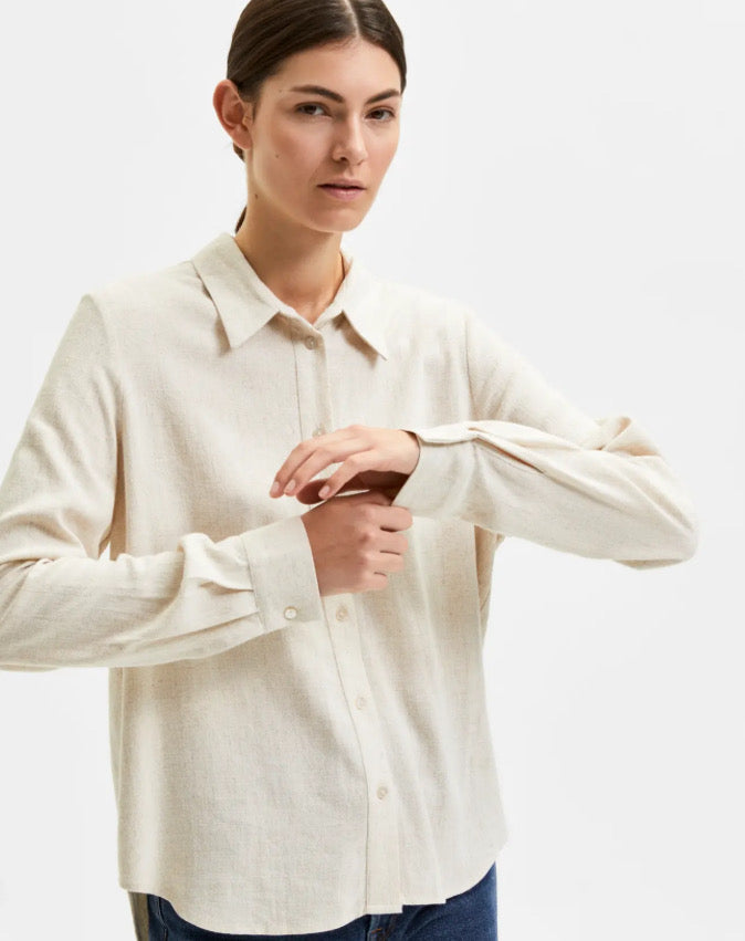 SELECTED FEMME - VIVA LS SUN SHIRT - SANDSHELL