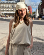 Ladda upp bild till gallerivisning, LEVETÉ - LEA TOP - BEIGE

