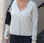 Ladda upp bild till gallerivisning, PIECES - JONDA LS V-NECK KNIT CARDIGAN - BIRCH
