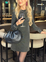 Ladda upp bild till gallerivisning, ONLY - CAROL L/S GLITTER BOW DRESS - BLACK/HARLEKIN
