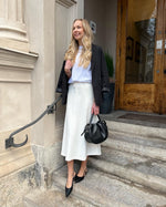 Ladda upp bild till gallerivisning, SOAKED - MALIKA MIDI SKIRT - BROKEN WHITE
