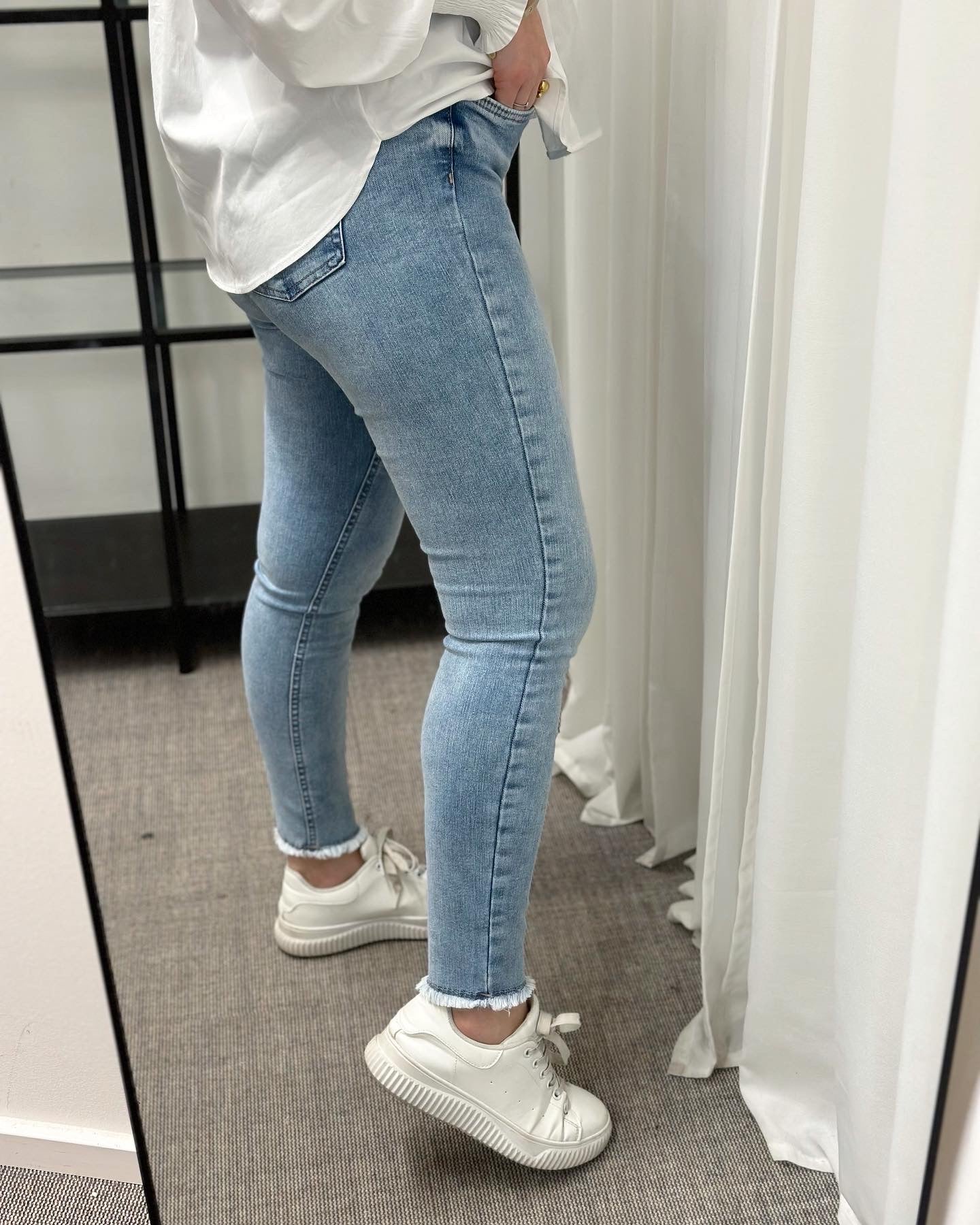 ONLY - BLUSH MID SK AK RW DNM - MEDIUM BLUE DENIM