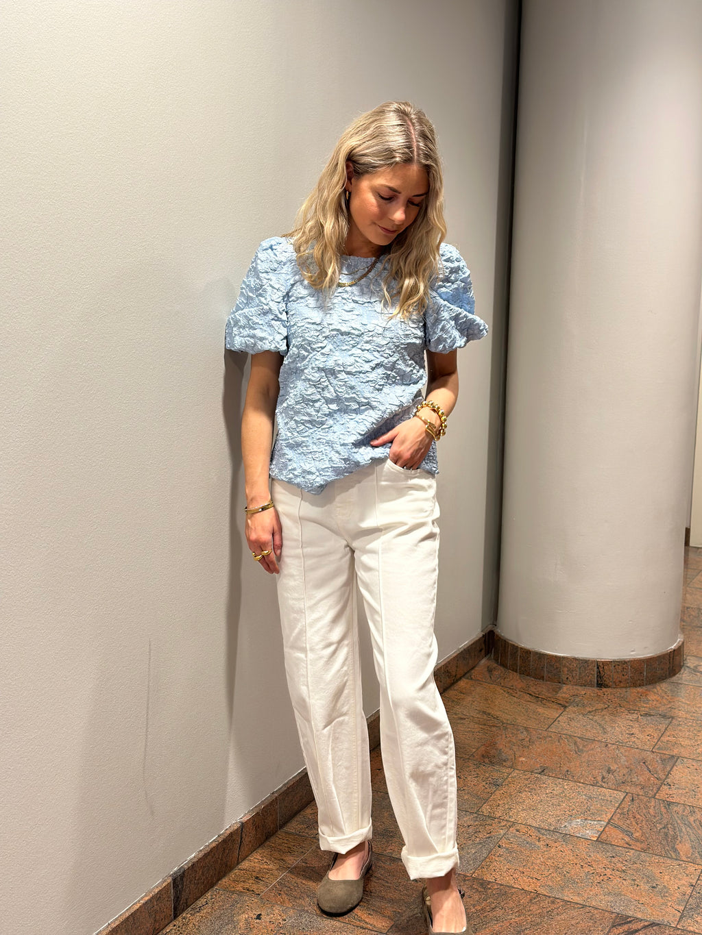 PIECES - GRETCHEN SS TOP - CASHMERE BLUE