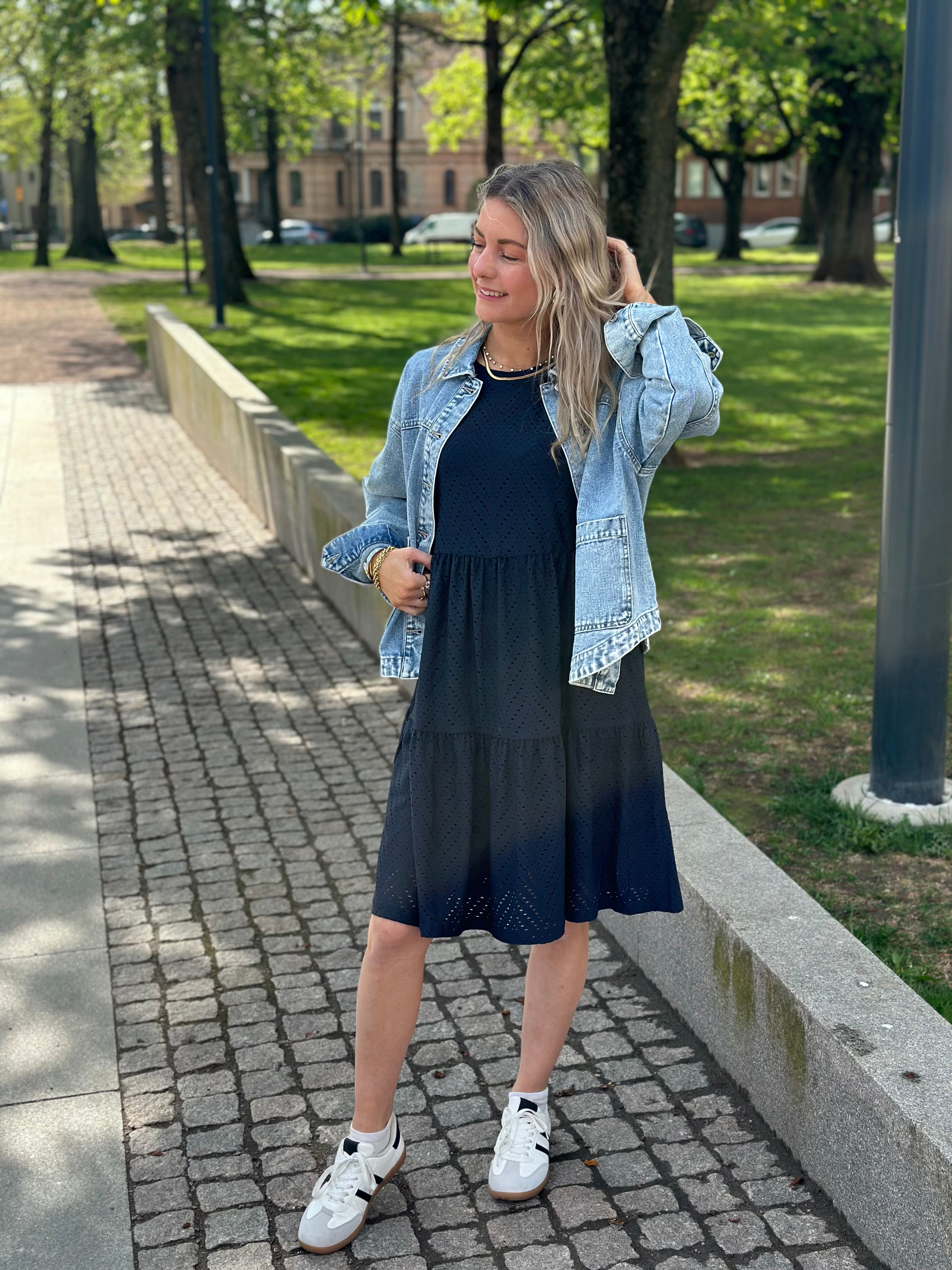 JDY - CARLA CATHINKA S/S DRESS - SKY CAPTAIN