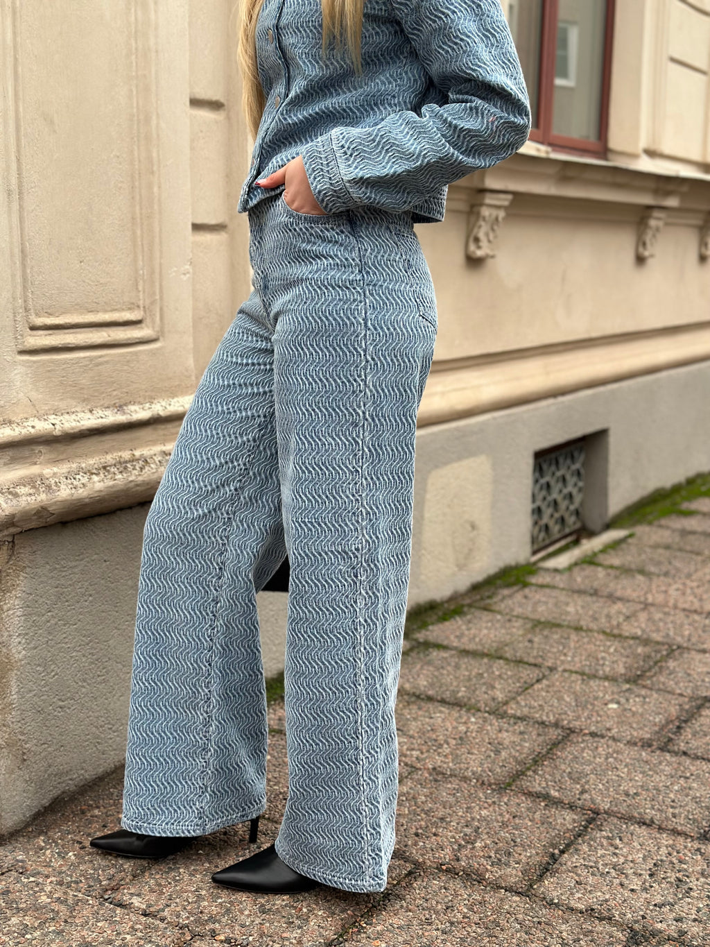 JDY - NICO STRUKTURE HW WIDE JEANS - LIGHT BLUE DENIM