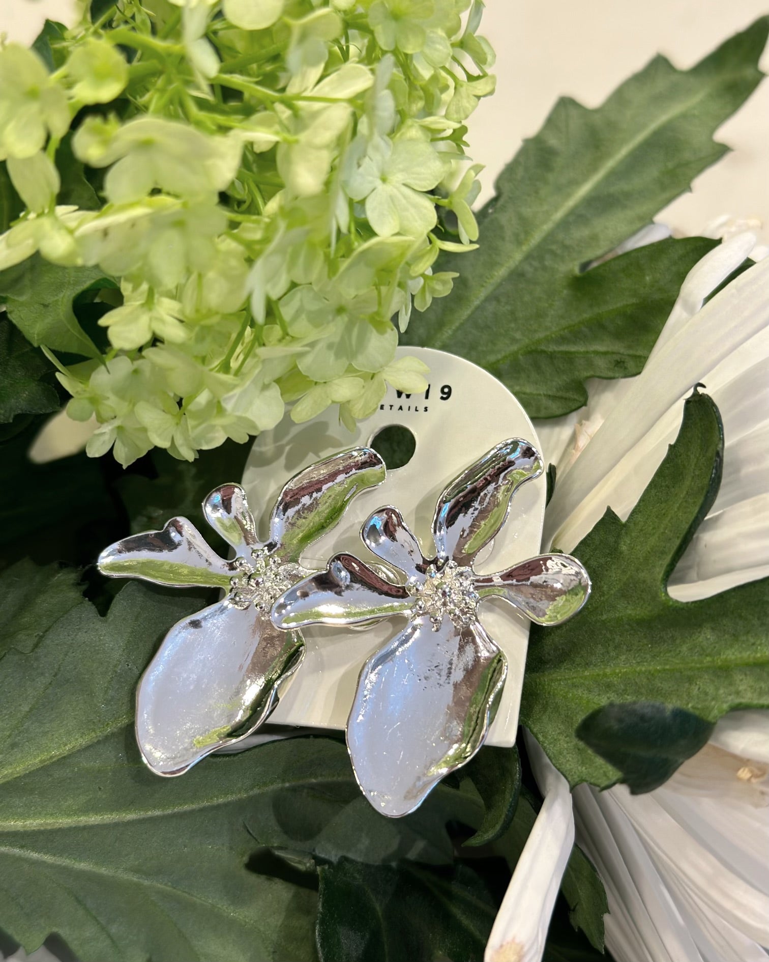 BOW19 DETAILS - FLOWER EARRINGS 4 CM - SILVER