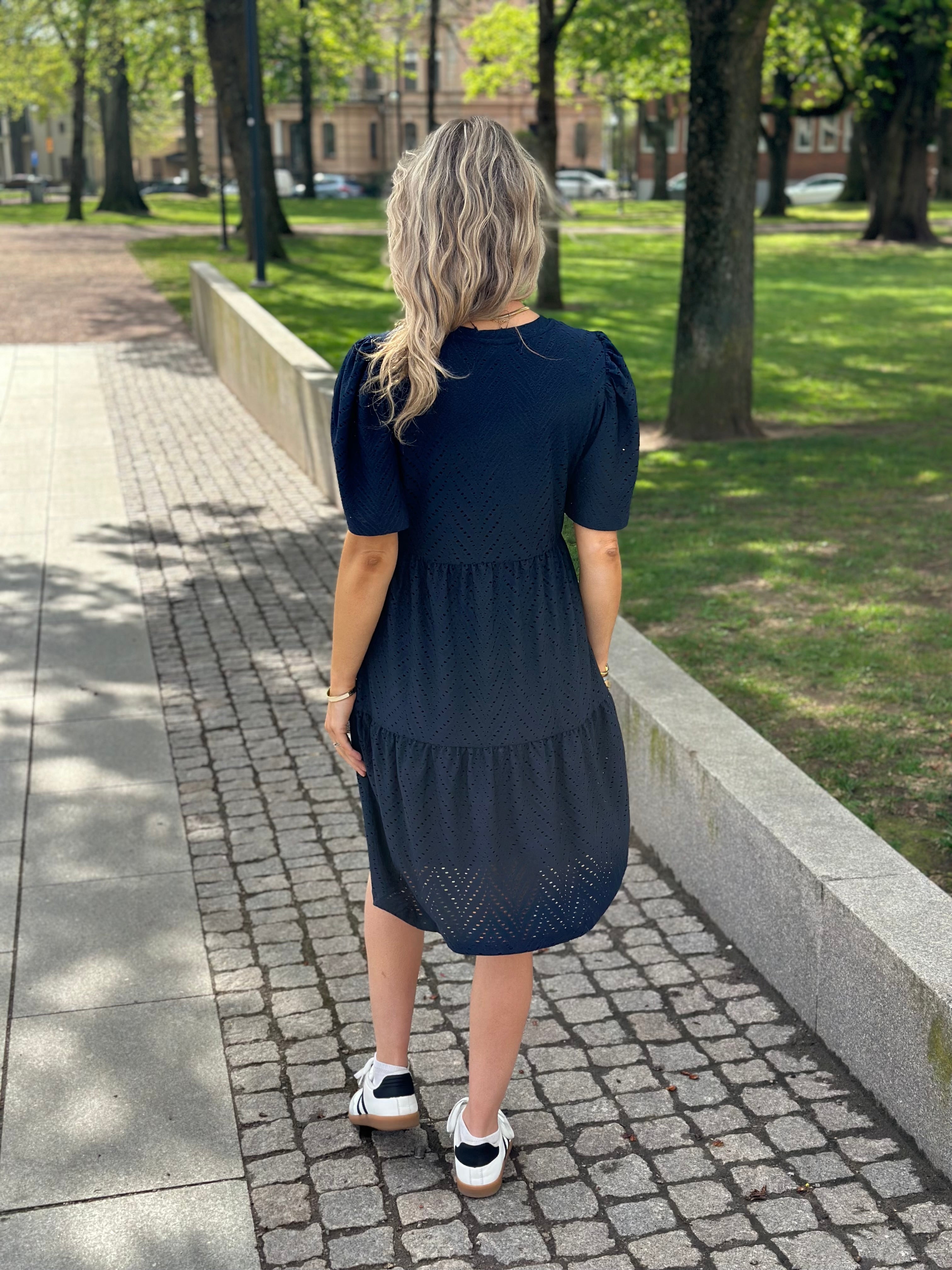 JDY - CARLA CATHINKA S/S DRESS - SKY CAPTAIN