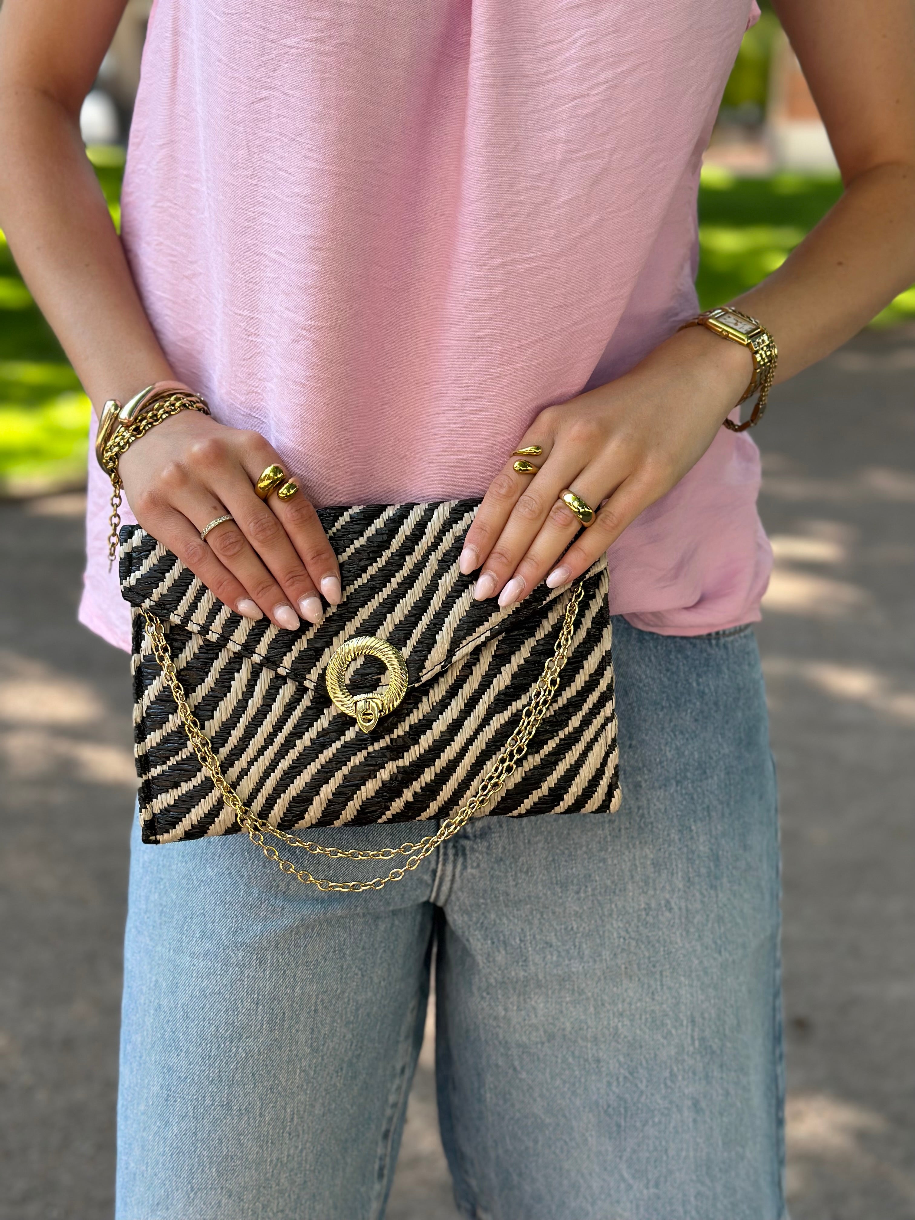 BOW 18 DETAILS - ZEBRA BAG 3259 - BLACK/WHITE