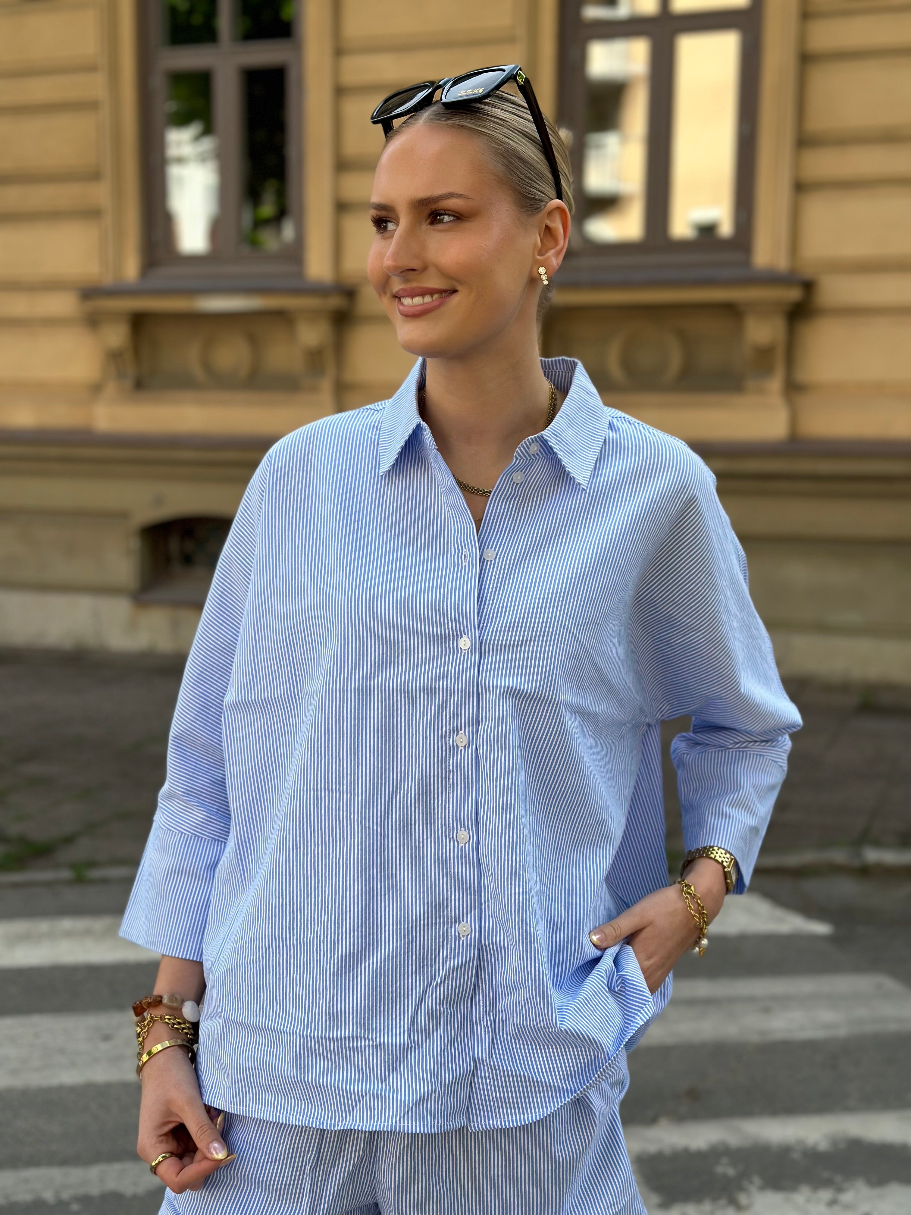 ONLY - AUGUSTA SHIRT - CLOUD DANCER/ BLUE STRIPES