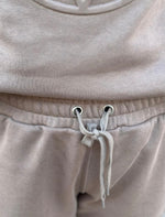 Ladda upp bild till gallerivisning, LEVETE ROOM - NUKA SWEATPANT - SAND BROWN

