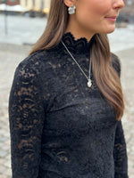 Ladda upp bild till gallerivisning, SOAKED - SABLE MOCKNECK TEE - BLACK
