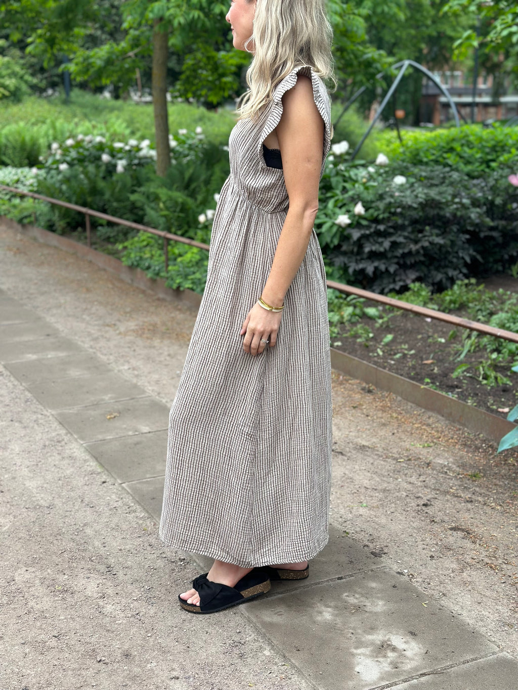 JÖRLEVIK - STRIPE DRESS - COFFEE