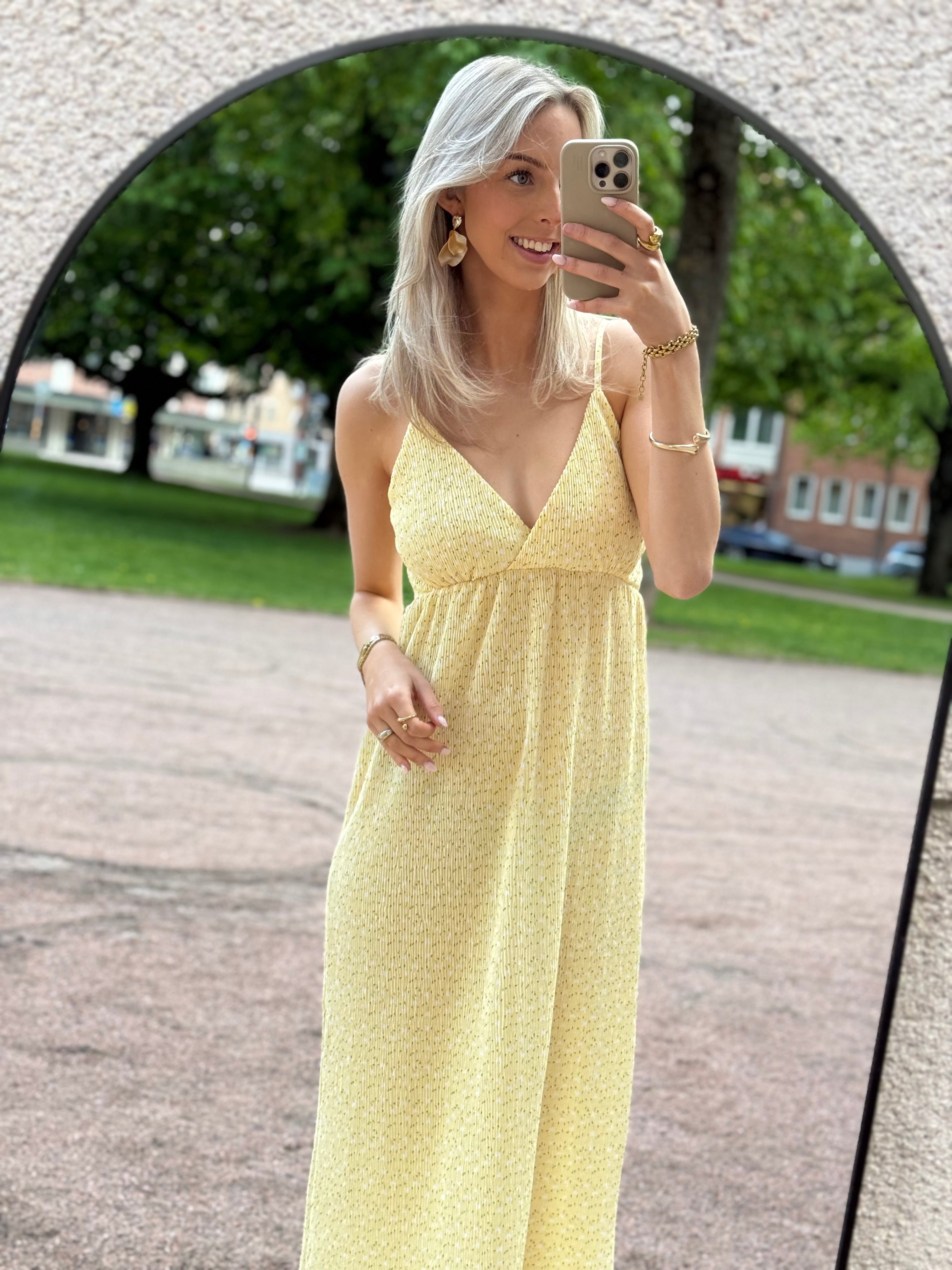 PIECES - FLORA SL STRAP DRESS - FRENCH VANILLA/SMALL WHITE