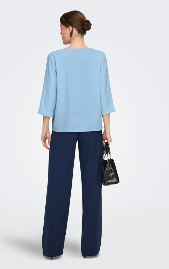 JDY - LION LIFE CAPOTE 3/4 SHIRT - POWDER BLUE