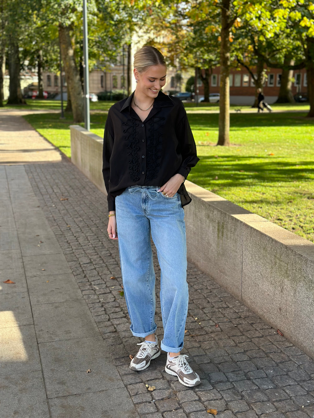 MARTA - SECRET SHIRT 68974 - BLACK