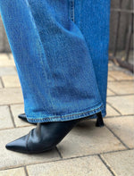 Ladda upp bild till gallerivisning, ONLY - BRIXTON-2 SHORT BOOT - BLACK
