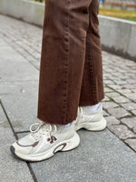 Ladda upp bild till gallerivisning, COSY HOUSE - FLARED JEANS - BROWN Y630614#
