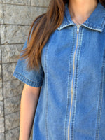 Ladda upp bild till gallerivisning, ONLY - ROSENHEIM ZIP DRESS - LIGHT MEDIUM BLUE DENIM
