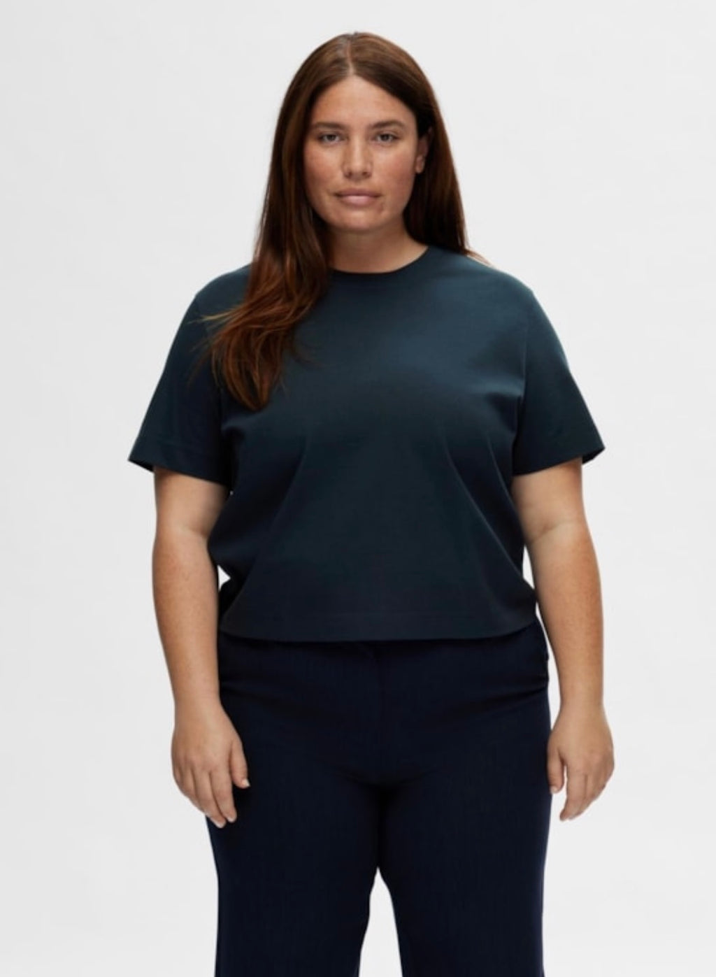 SELECTED FEMME - ESSENTIAL SS BOXY TEE - DARK SAPPHIRE