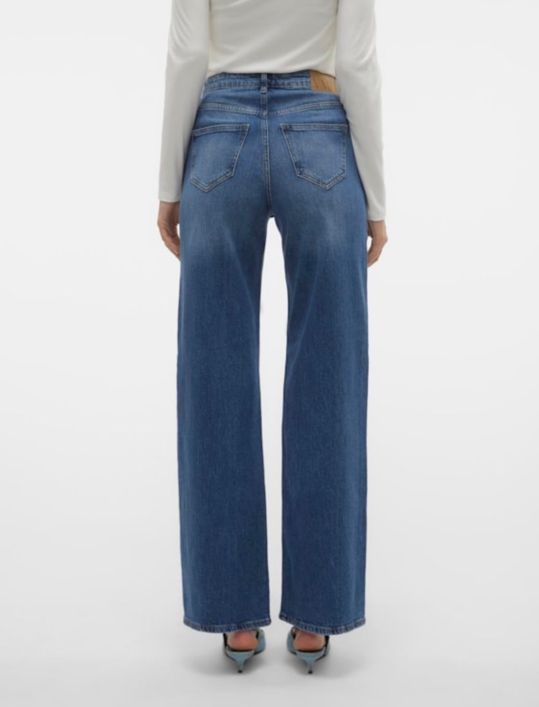 VERO MODA - TESSA HR WIDE JEANS - MEDIUM BLUE DENIM