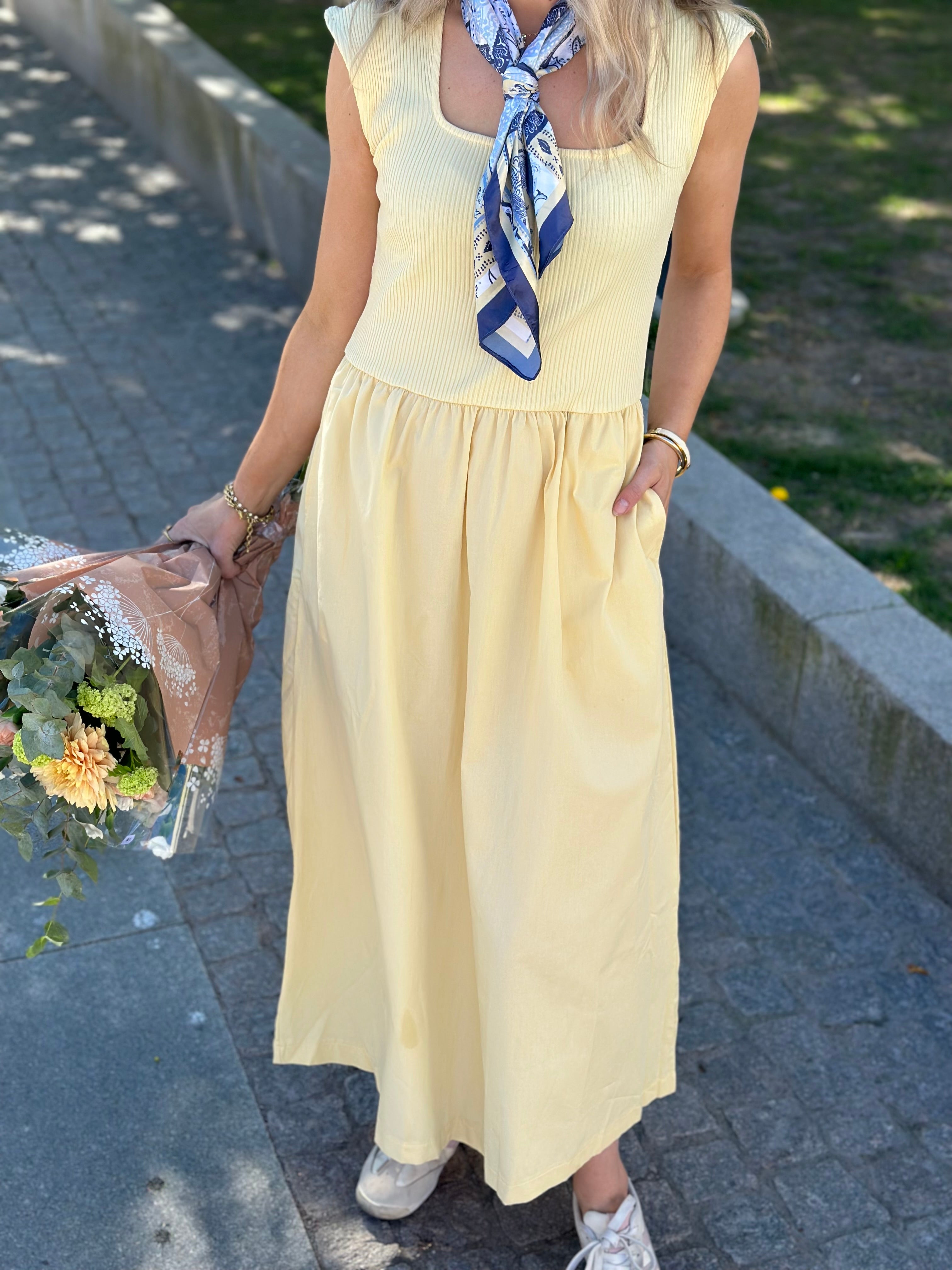 SOAKED - SIMONE PHOEBE DRESS 30407490 - YELLOW