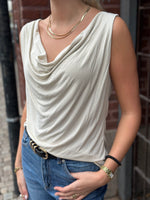 Ladda upp bild till gallerivisning, MARTA - TOP 82107 - BEIGE
