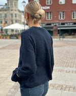 Ladda upp bild till gallerivisning, SELECTED FEMME - LULU NEW LS KNIT CARDIGAN - DARK SAPPHIRE/MELANGE
