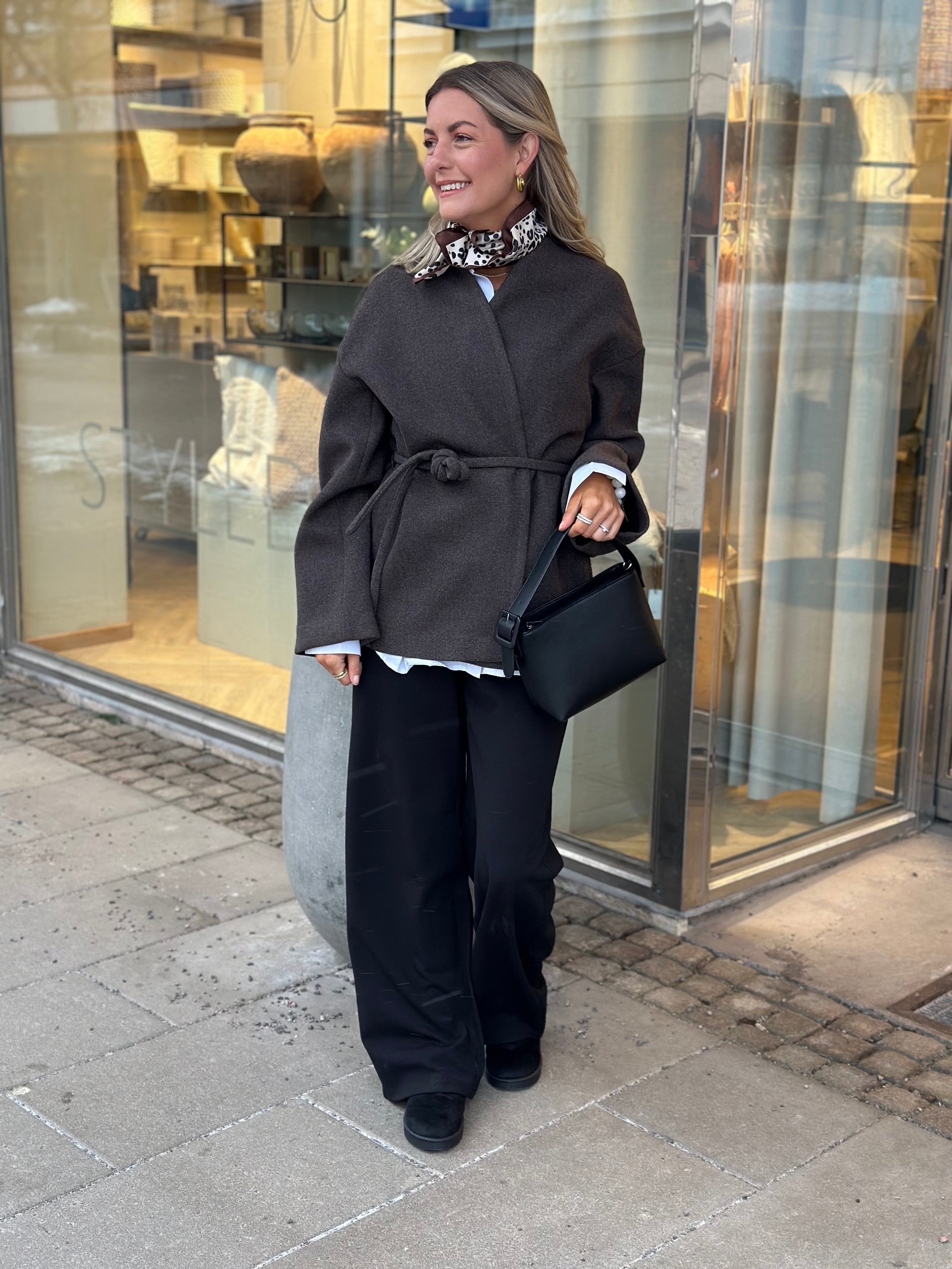 AWARE - SIJINA LS V-NECK SHORT JACKET - COFFEE BEAN