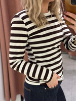 Ladda upp bild till gallerivisning, MARTA - RANDIG TRÖJA 7702 - MORO
