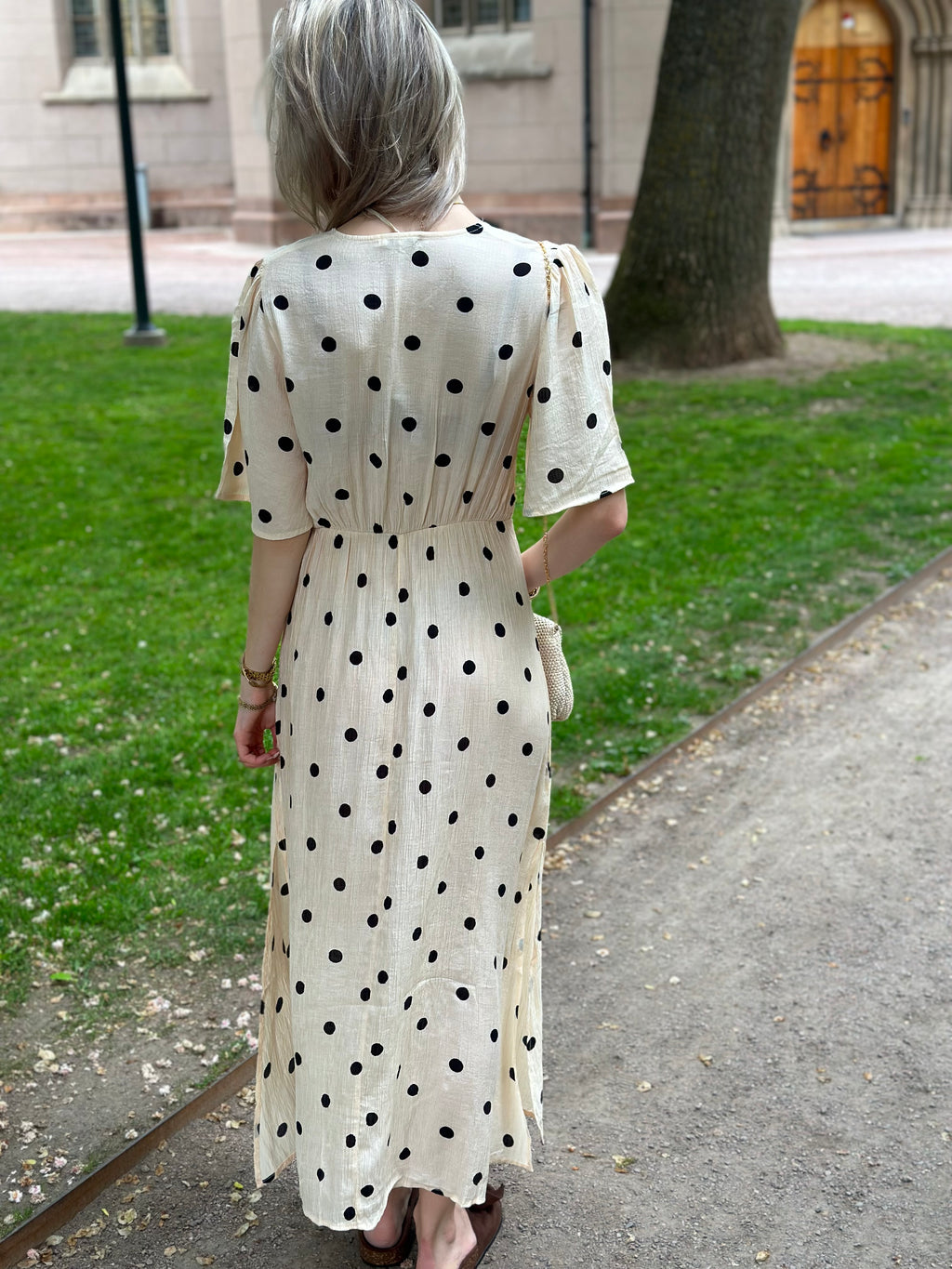 COSY HOUSE - DOT DRESS - BEIGE