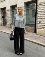 Ladda upp bild till gallerivisning, PIECES - LYDIA LS FRILL KNIT CARDIGAN - MEDIUM GREY MELANGE
