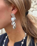 BOW19DETAILS - SHELL LEAF EARRINGS - SILVER