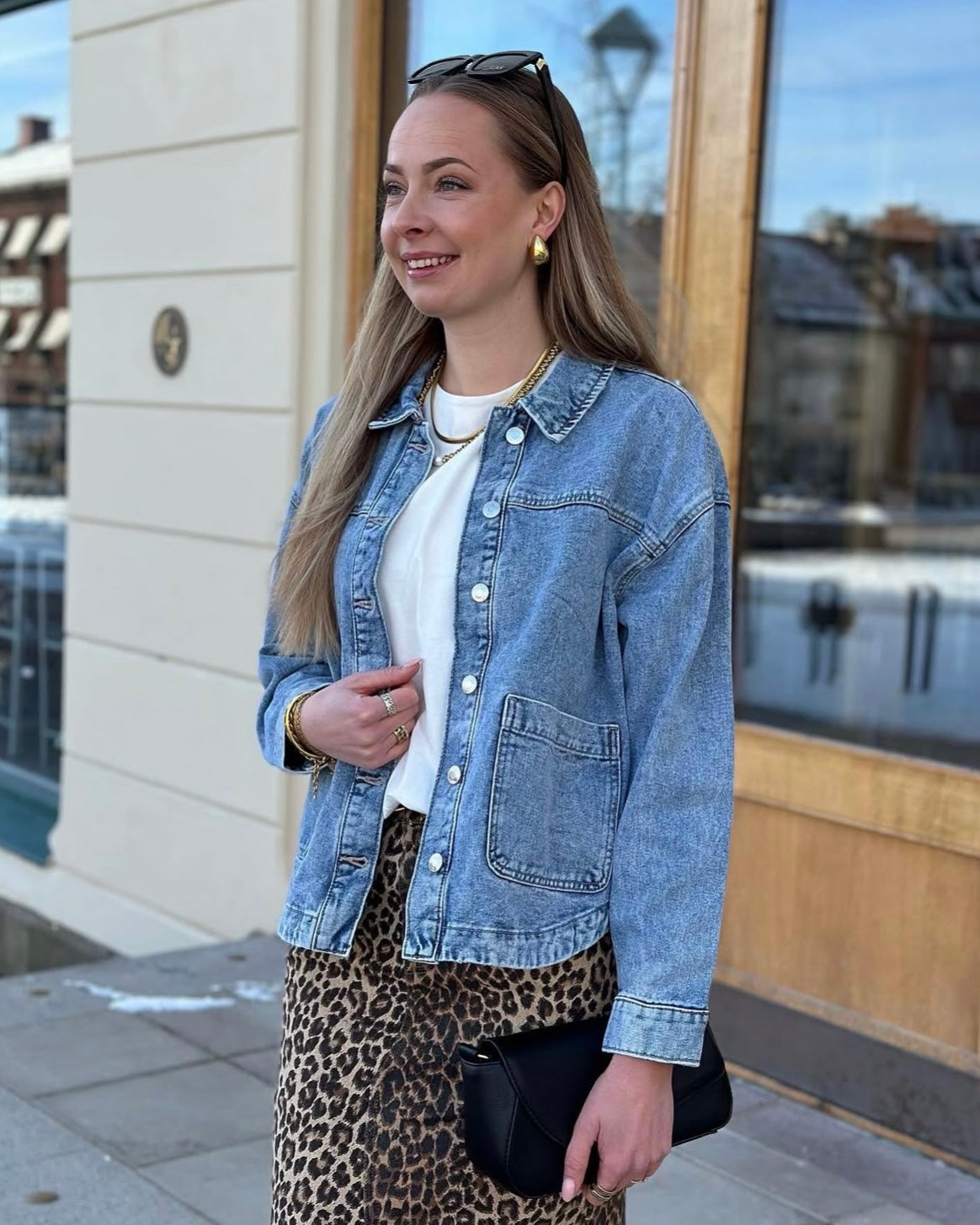 VERO MODA - JAMIE LS DENIM SHACKET - LIGHT BLUE DENIM