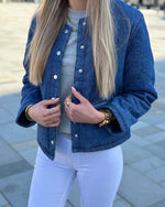 Ladda upp bild till gallerivisning, ONLY - ROSA L/S QUILT DENIM JACKET - MEDIUM BLUE DENIM
