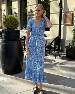 ONLY - CHIANTI S/S LONG DRESS - MARINA/WHITE FLOWER