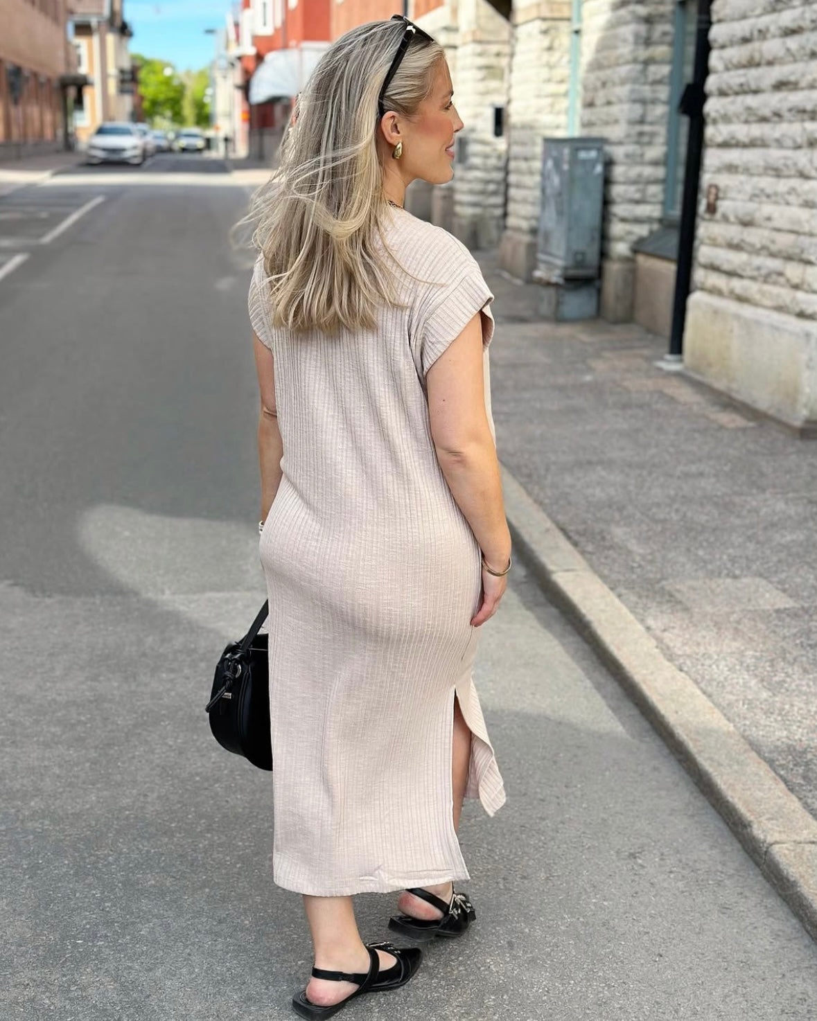 PIECES - LENA SS MIDI DRESS - SILVER GRAY