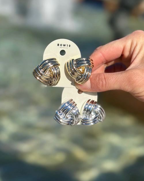 BOW19DETAILS - KNOT STUD - SILVER