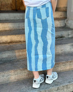 Ladda upp bild till gallerivisning, SOAKED - MAISA SKIRT - MEDIUM BLUE TORN STRIPES
