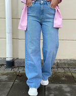 Ladda upp bild till gallerivisning, ONLY - JUICY HW WIDE LEG DNM - LIGHT BLUE DENIM
