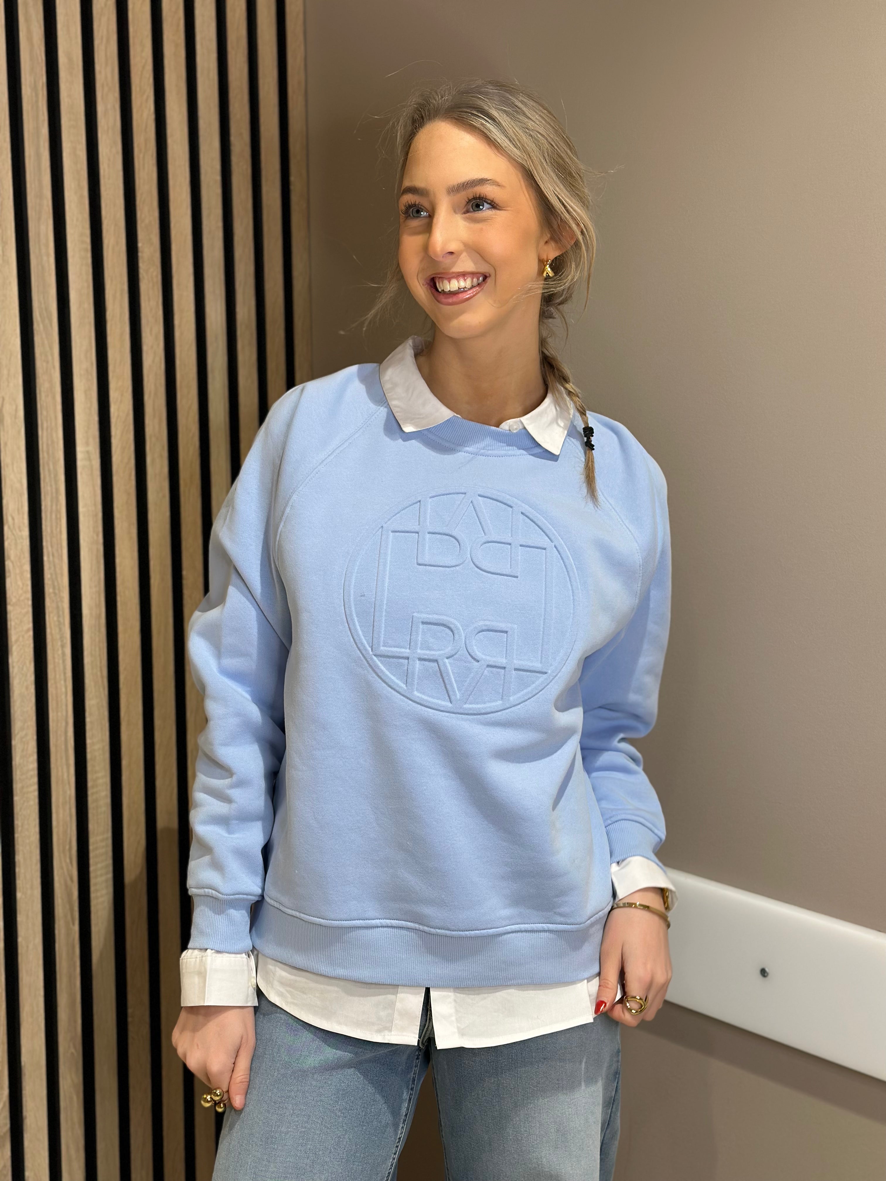 LEVETÉ ROOM - NUKA SWEATSHIRT - LJUSBLÅ 6250