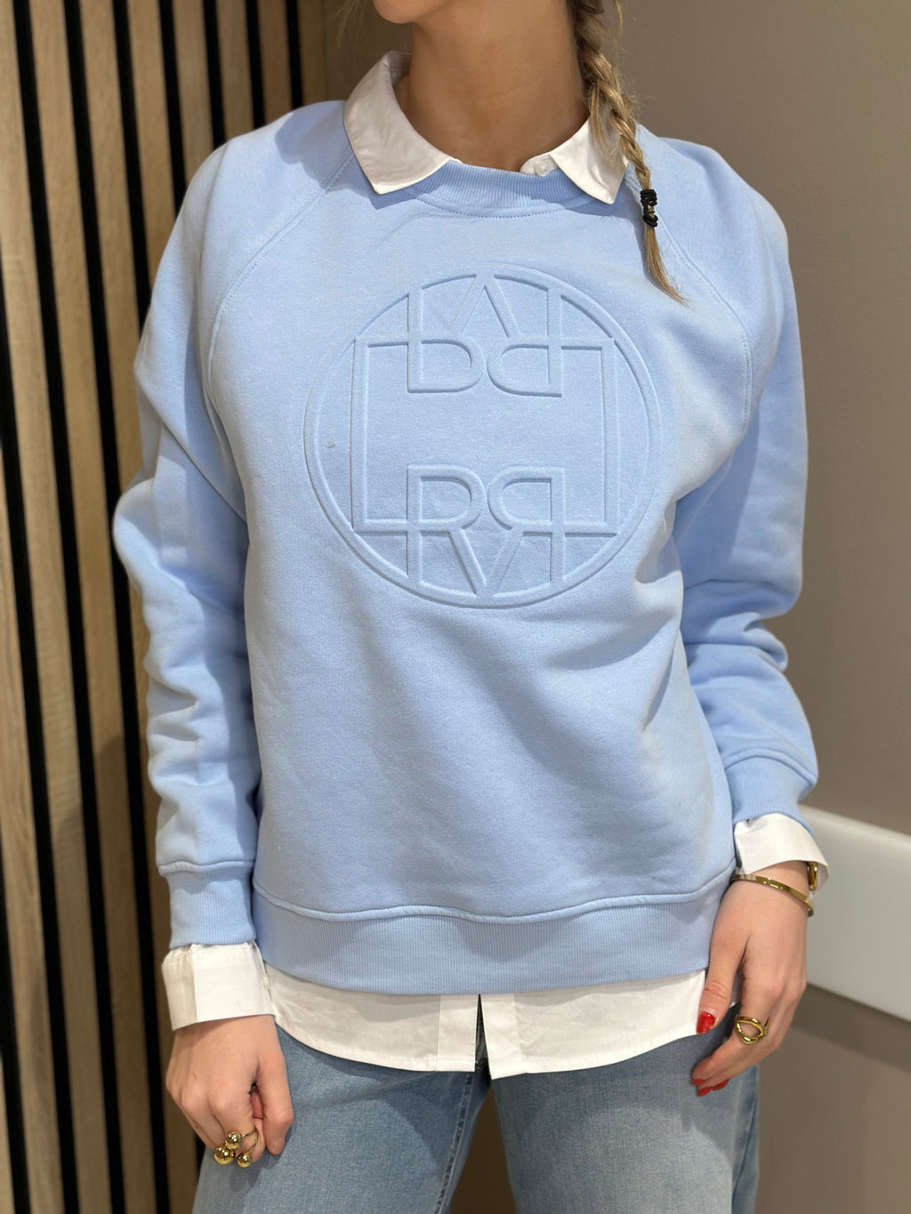 LEVETÉ ROOM - NUKA SWEATSHIRT - LJUSBLÅ 6250