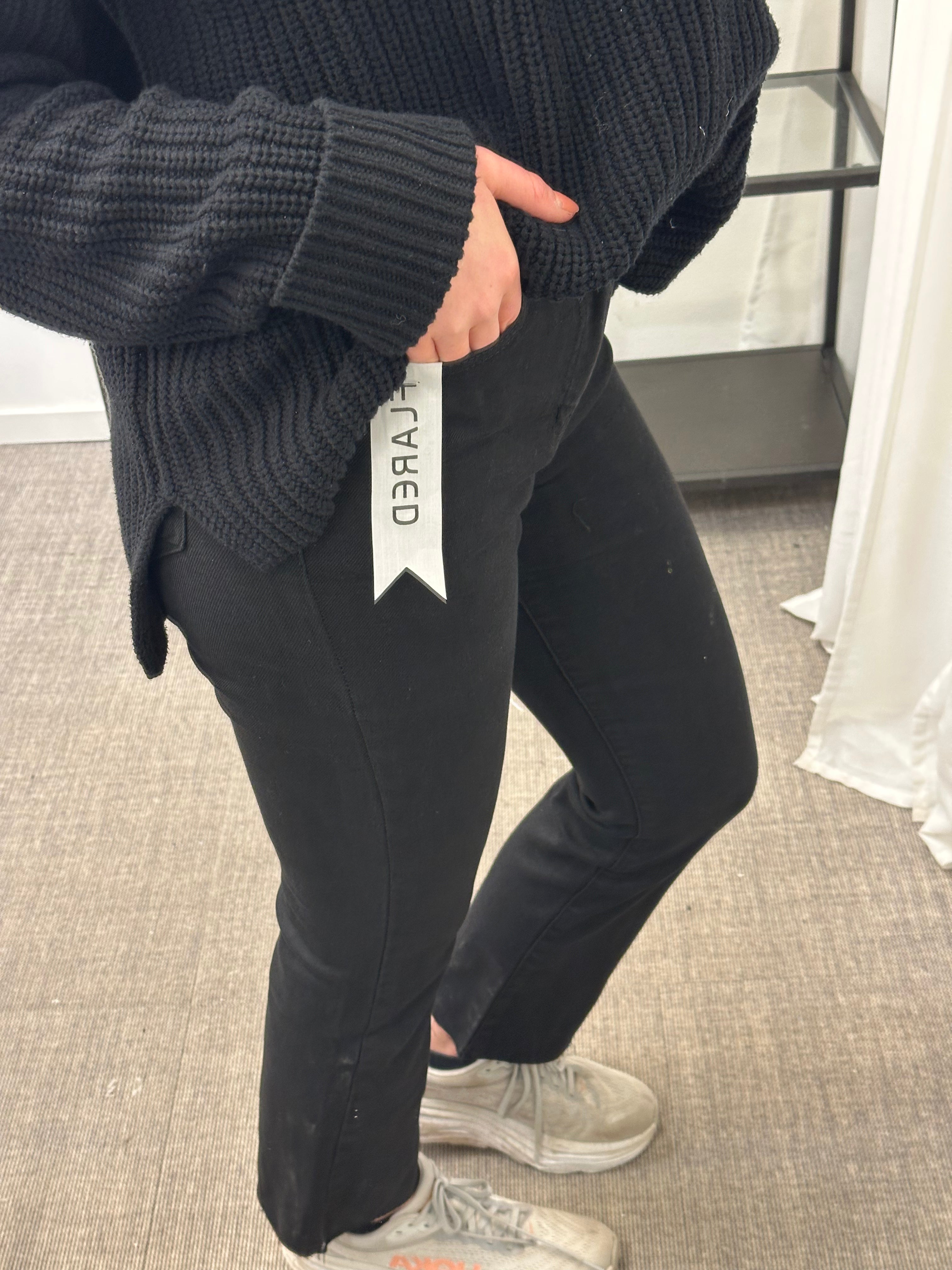 COSY HOUSE - FLARED JEANS - BLACK Y6306A