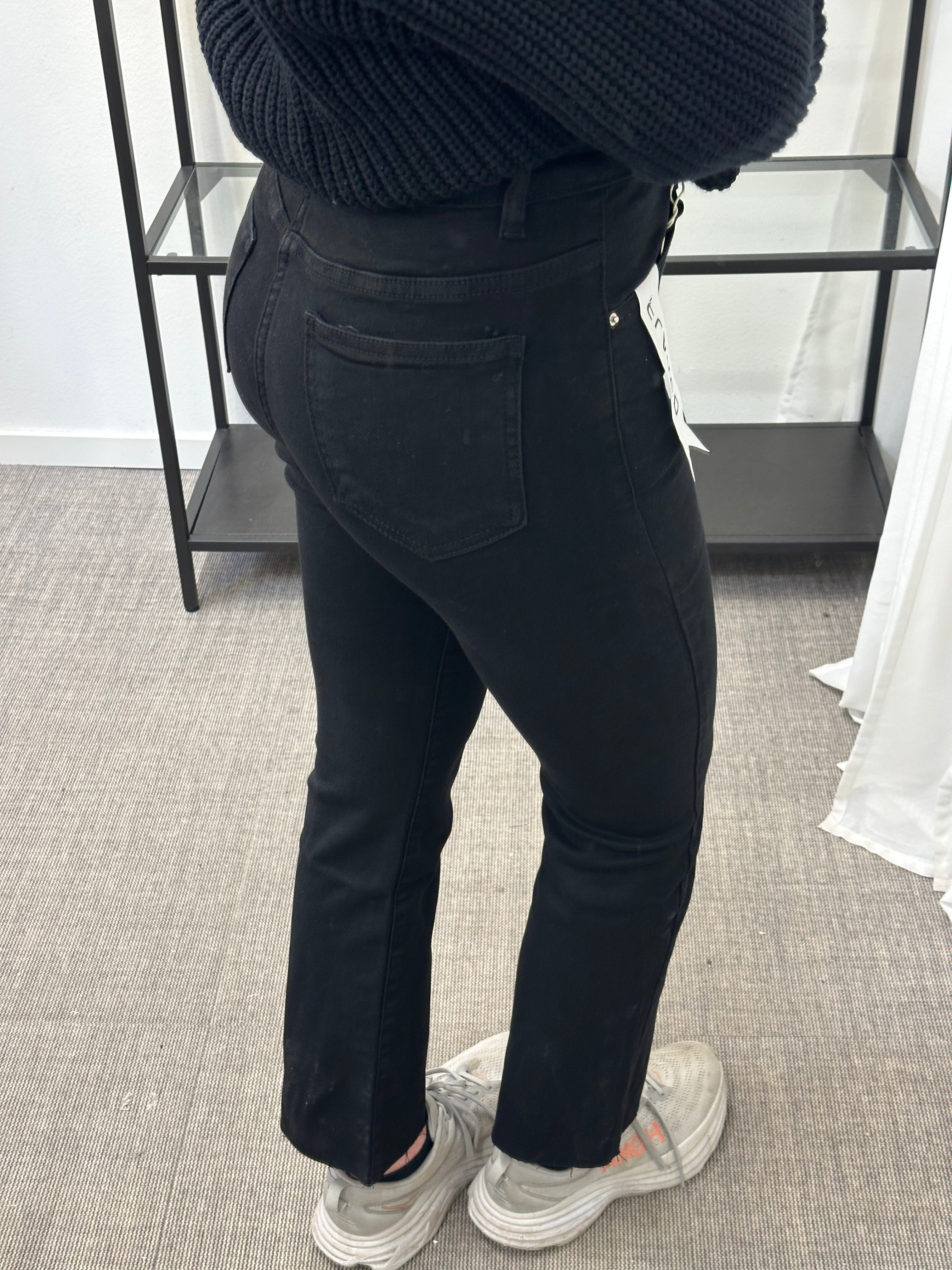 COSY HOUSE - FLARED JEANS - BLACK Y6306A