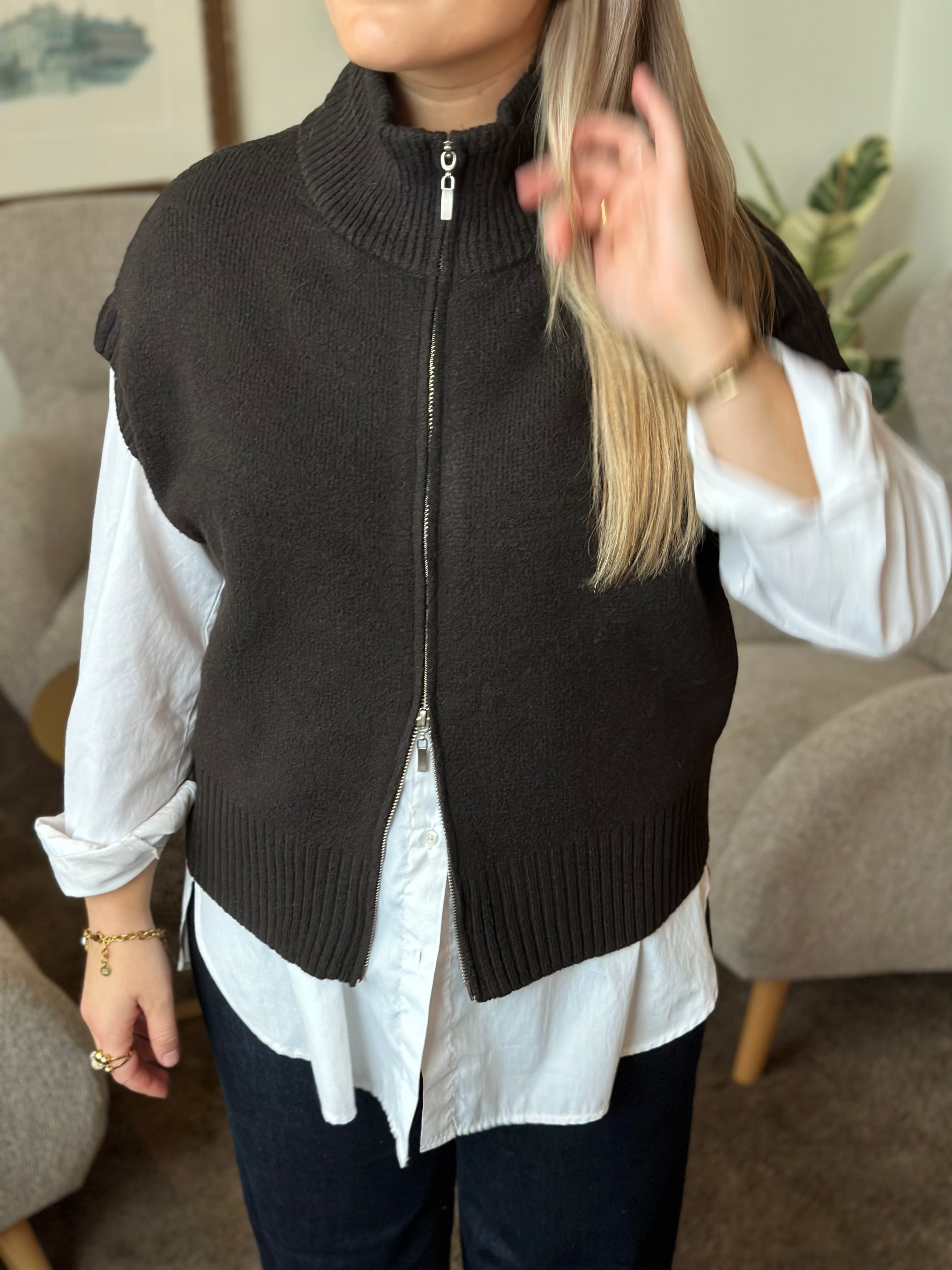 JDY - LEA S/L HN 2WAY ZIP VEST KNIT - CHOCOLATE TORTE/MELANGE