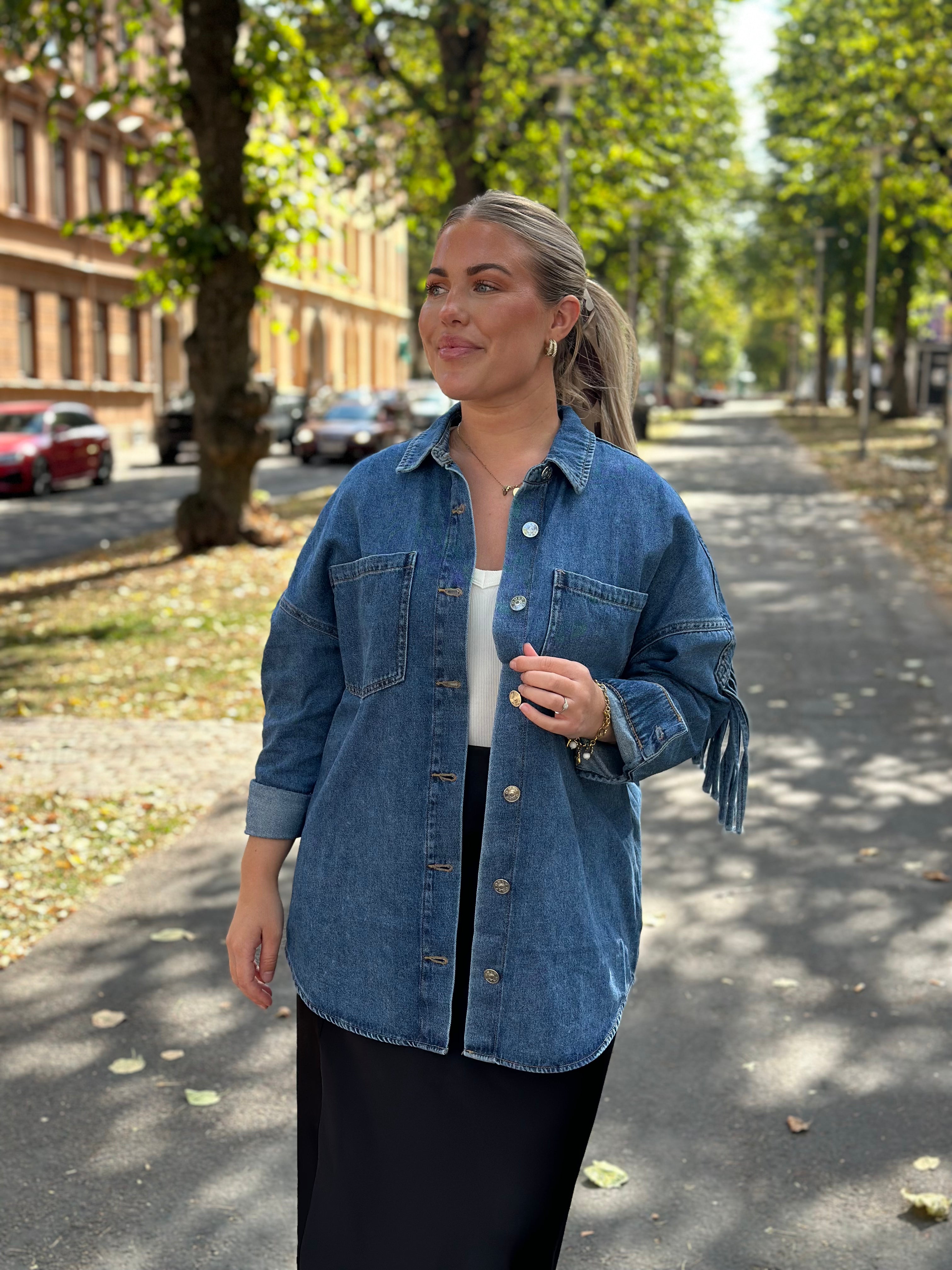 ONLY - MAUREEN LS FRINGE SHIRT - MEDIUM BLUE DENIM
