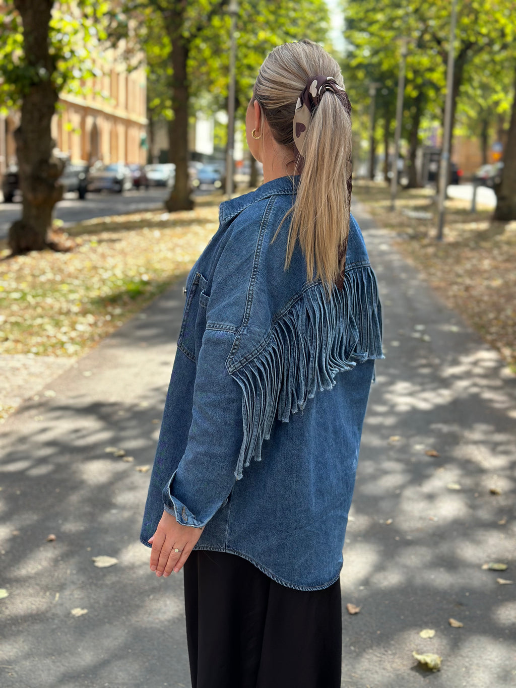 ONLY - MAUREEN LS FRINGE SHIRT - MEDIUM BLUE DENIM